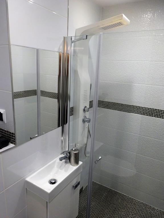 Apartament Junior Varšava Exteriér fotografie